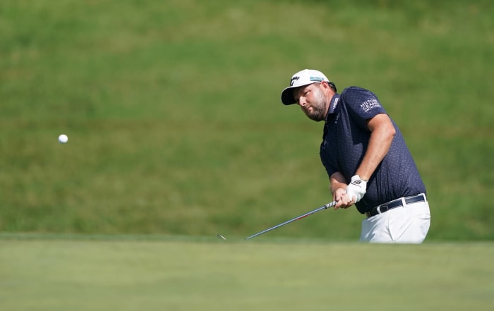 Keep it short: Marc Leishman
