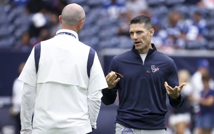 Texans veterans resigned to playing out string