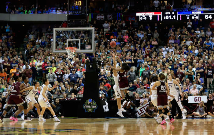 MARCH 31, 2017 | NCAA Tournament, Final Four: Mississippi State 66, Connecticut 64 (OT)