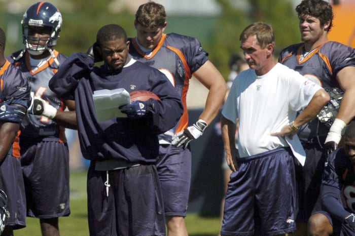 2005: Broncos select Maurice Clarett