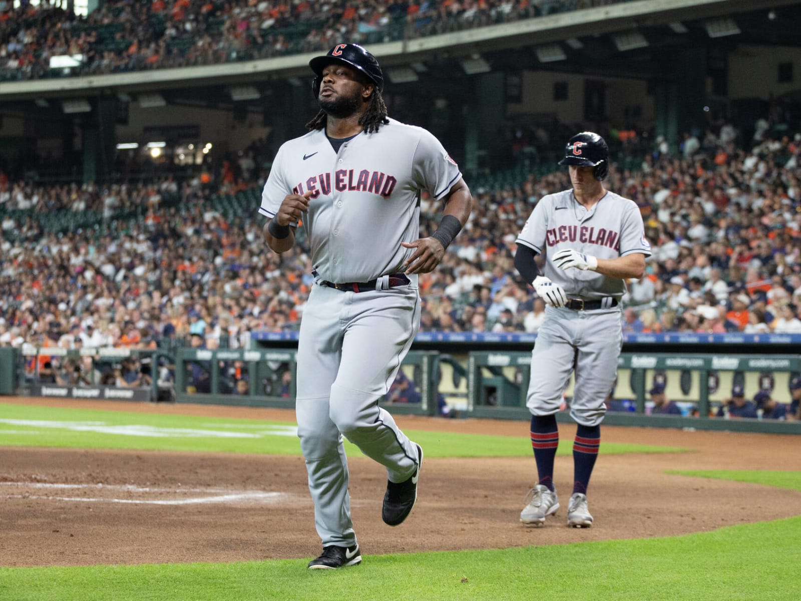 Cleveland Guardians trade Josh Bell to Miami Marlins for Jean Segura