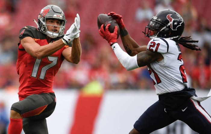 HOUSTON 23, TAMPA BAY 20