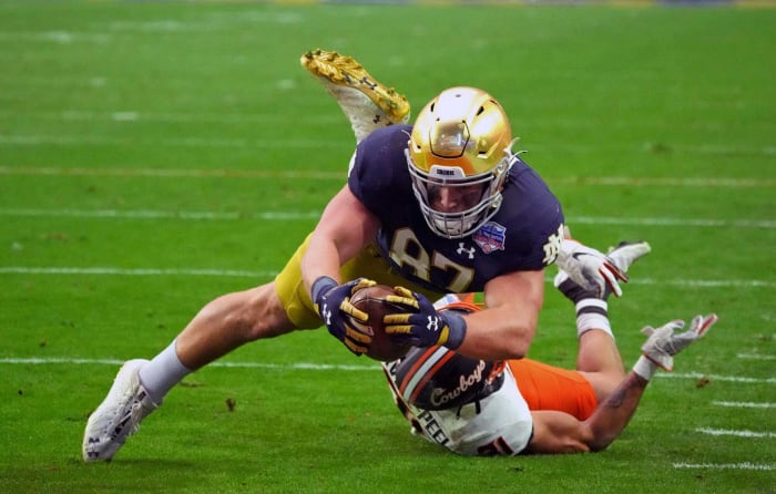 Green Bay Packers: Michael Mayer, TE, Notre Dame