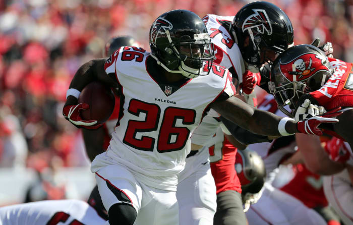 The Kansas City Chiefs will sign Tevin Coleman