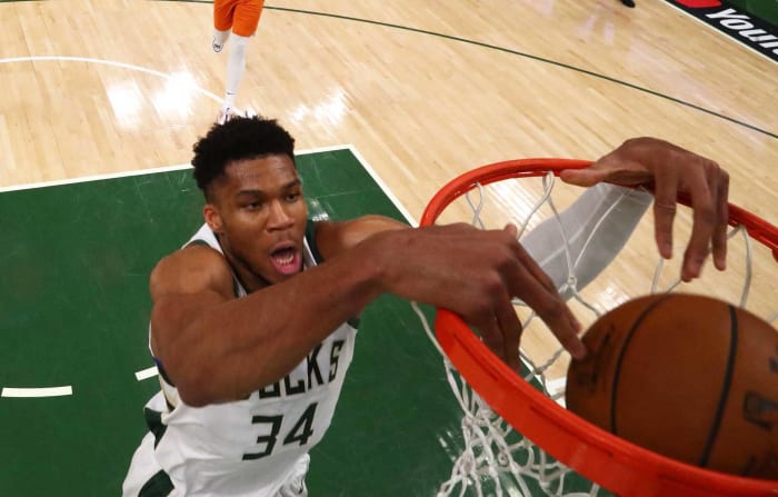 Giannis Antetokounmpo, Milwaukee Bucks