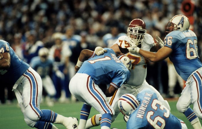 1997: Oilers leave Houston, head to Music City