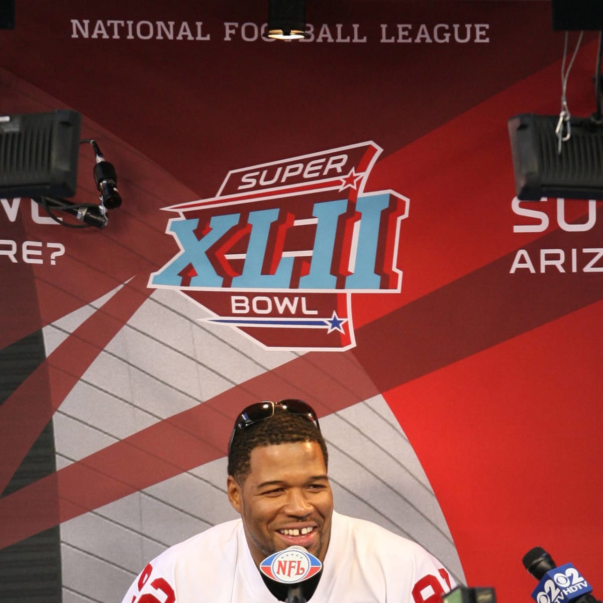 Giants great Michael Strahan's game-worn Super Bowl jersey for sale in  auction