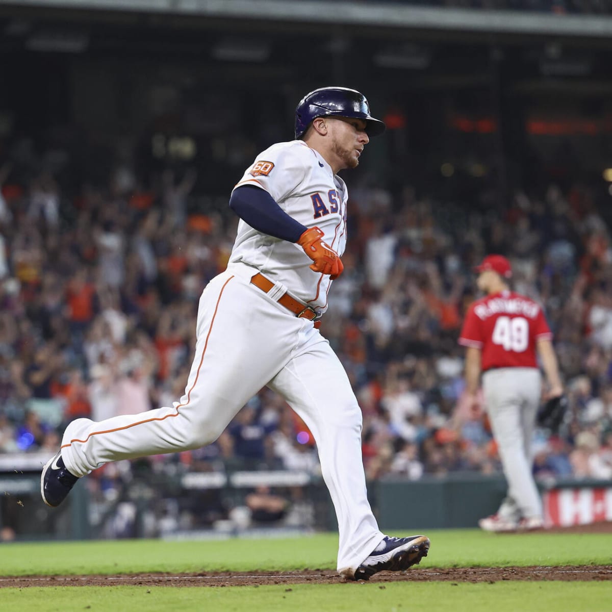 Houston Astros: Catcher Christian Vázquez adjusting well