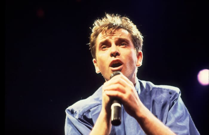 "Sledgehammer" (Peter Gabriel, 1986)