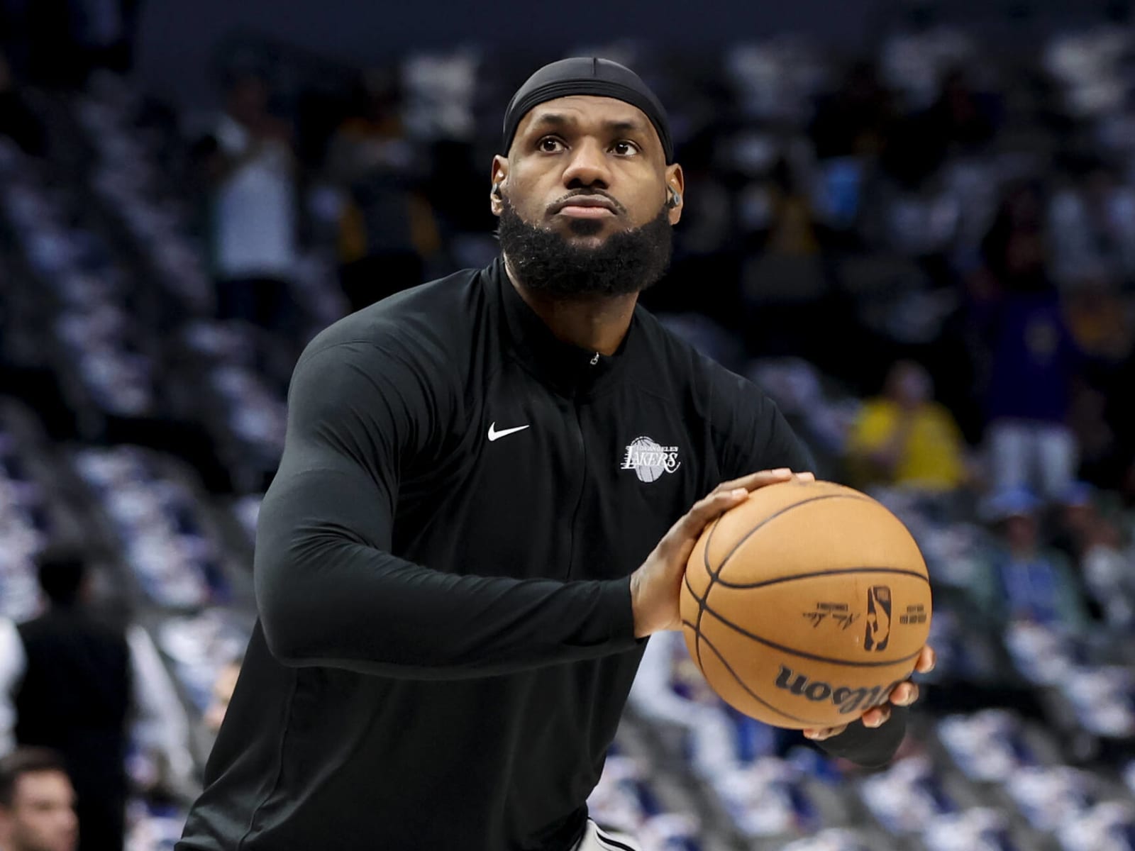 Patrick mahomes lebron james discount