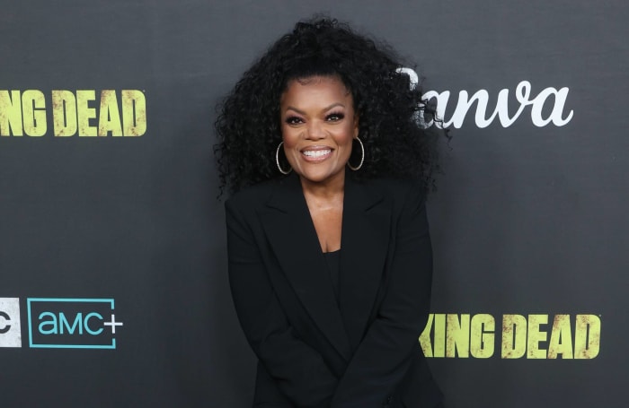 Yvette Nicole Brown