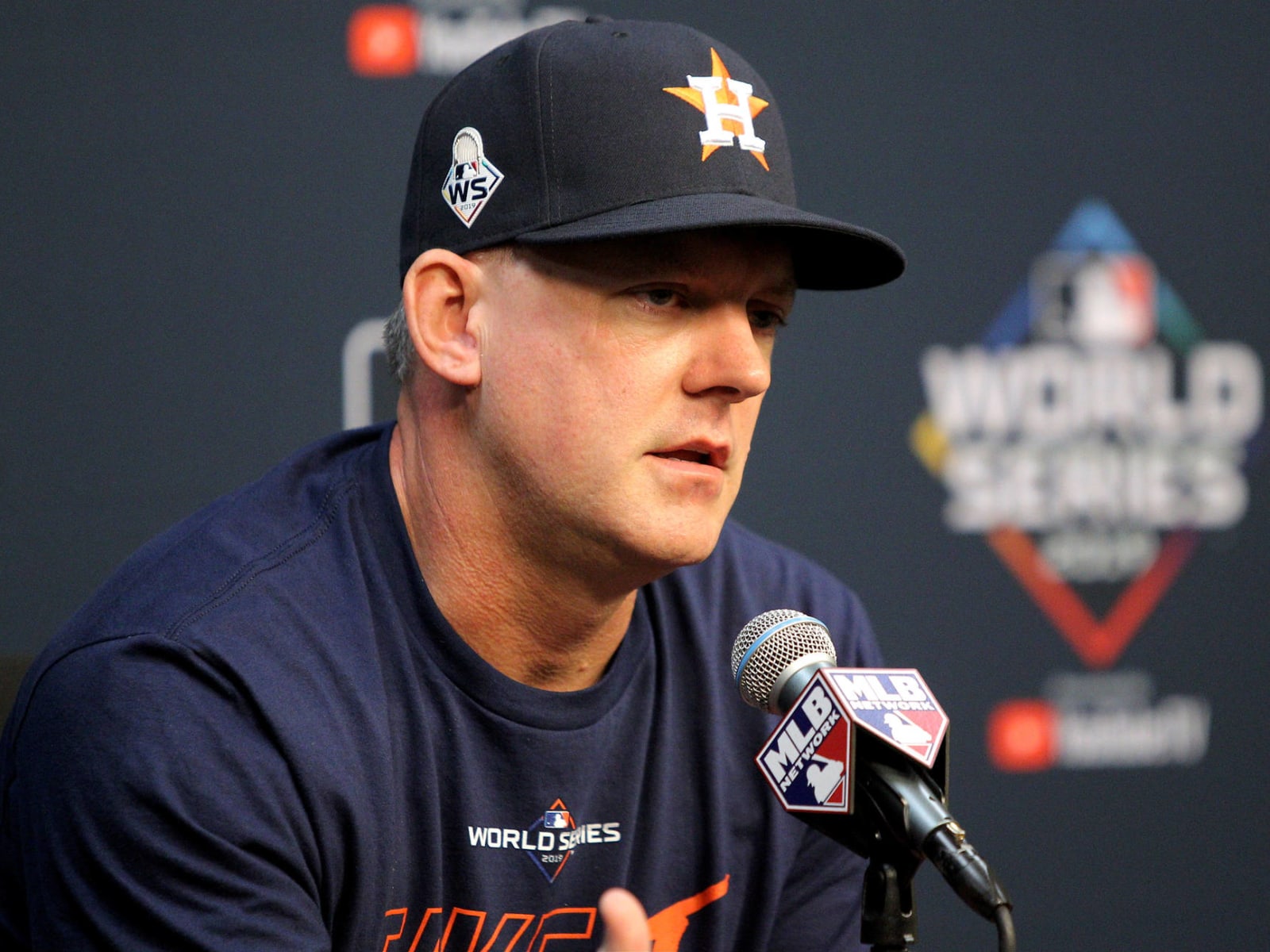 Memes roast Astros' firings after alleged cheating scandal