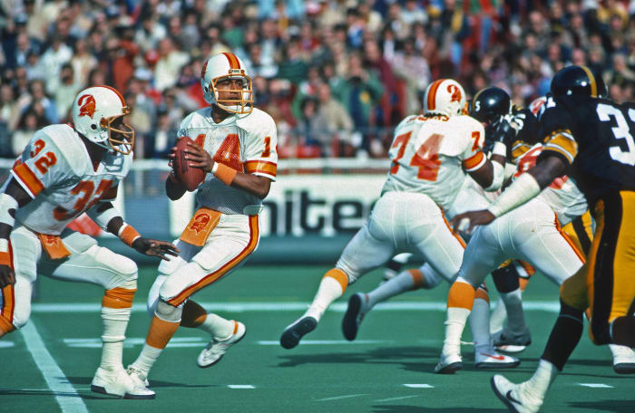 1984: Ill-fated Bucs QB deal sent Bengals top pick