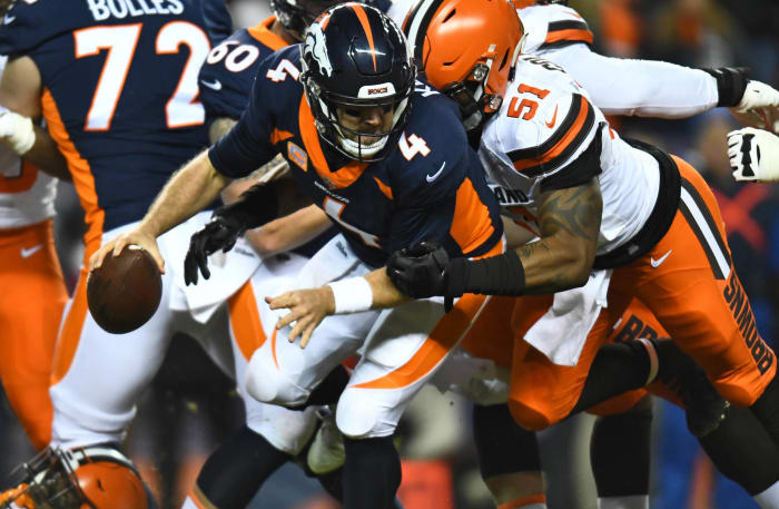 The Cleveland Browns will trade Jamie Collins back to the Patriots