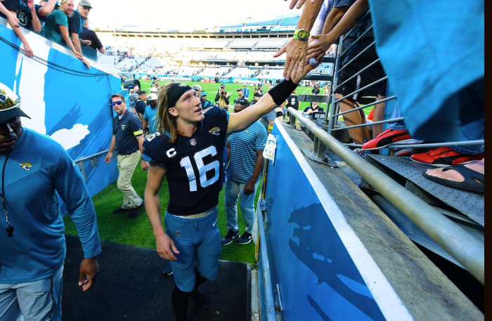 NFL Week 12 grades from across the league 9 Lawrence offers early defining moment