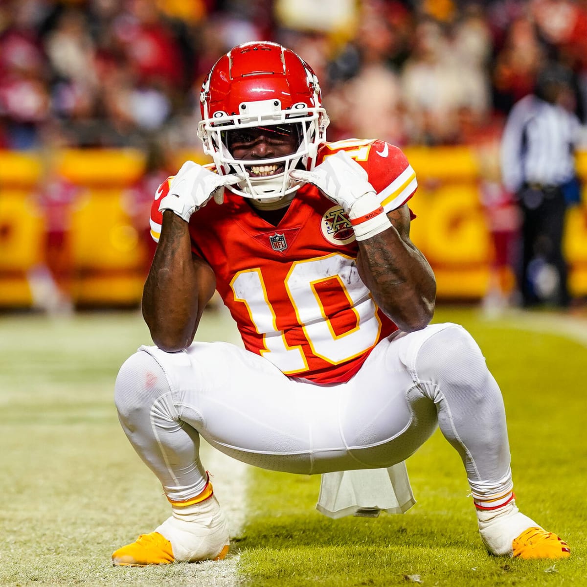 NFL Pre-Draft Trade Stories: A Haul for Tyreek Hill - Hogs Haven