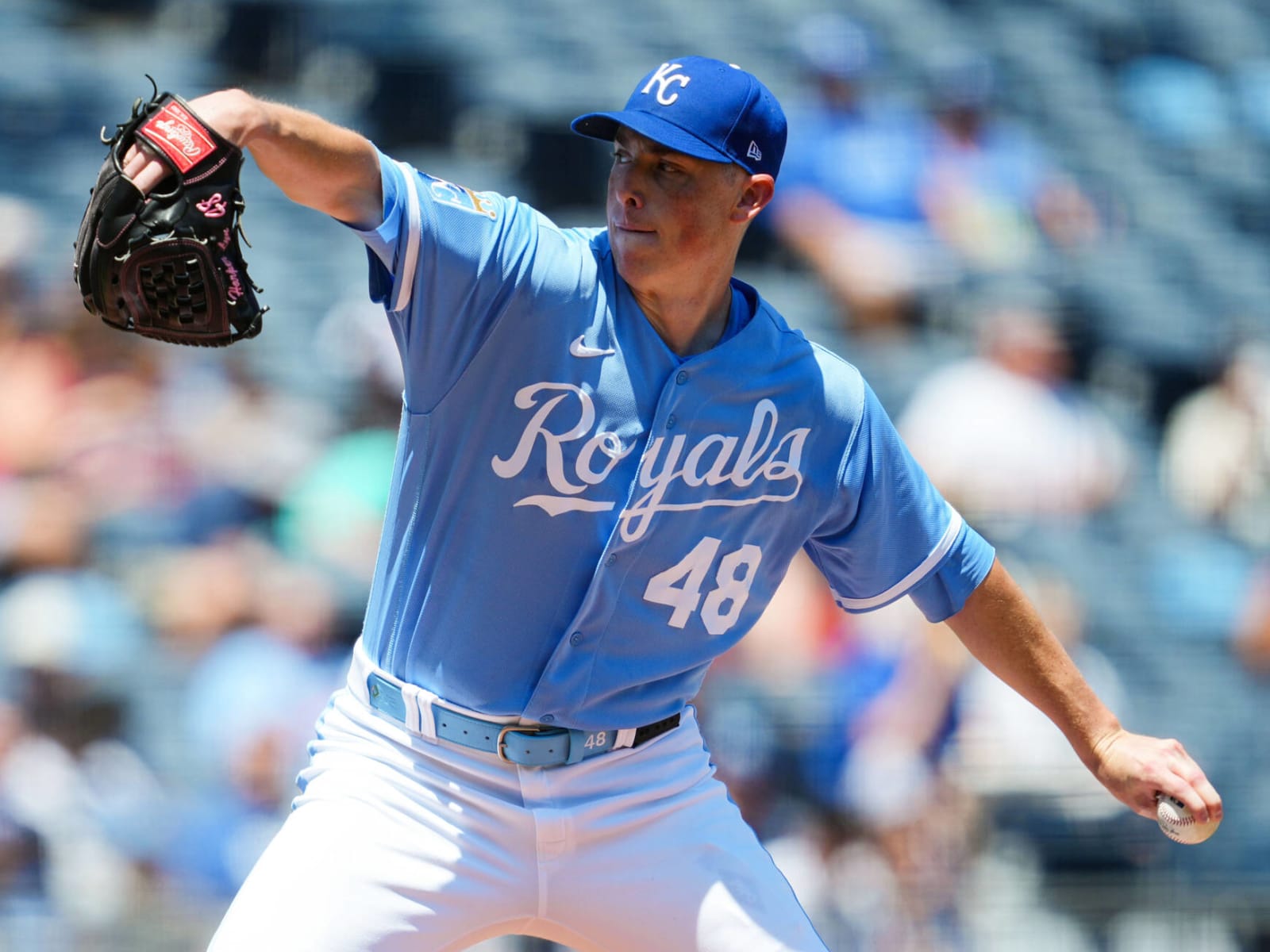Yarbrough returns from facial fractures, pitches Royals past