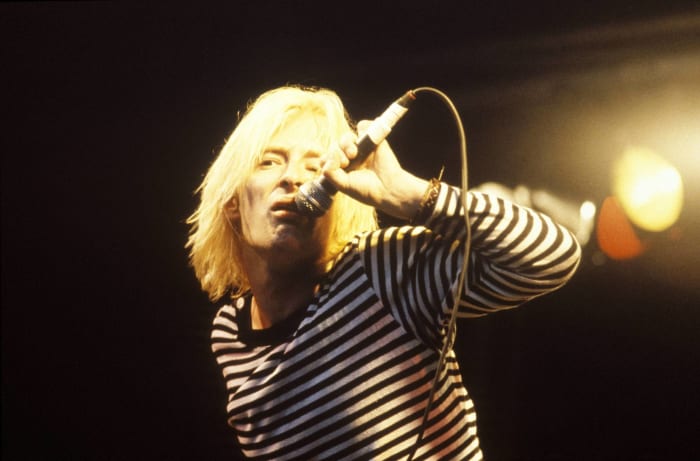 "Pop is Dead" [Radiohead] (1993)