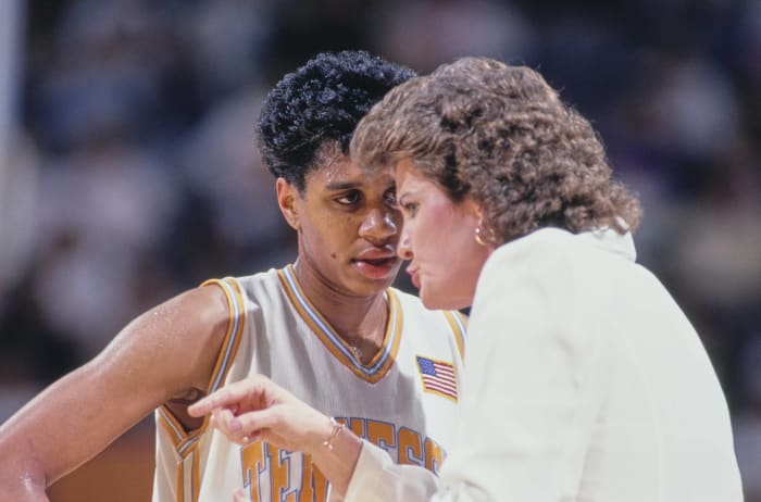 Dena Head, Guard (1989-92)