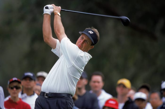 Phil ends Tiger's win streak