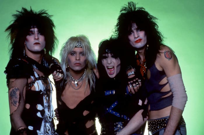 Rock Star 80's Retro Axl Hair Band Poison Fancy Dress Up Halloween Adult Costume 