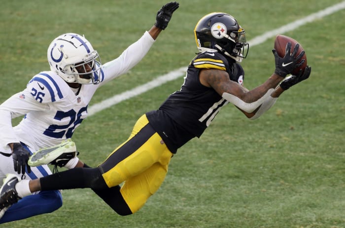 Colts cave in, open door to historically unlucky finish