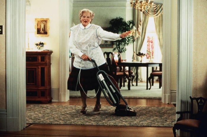 20 Facts You Might Not Know About Mrs Doubtfire Yardbarker