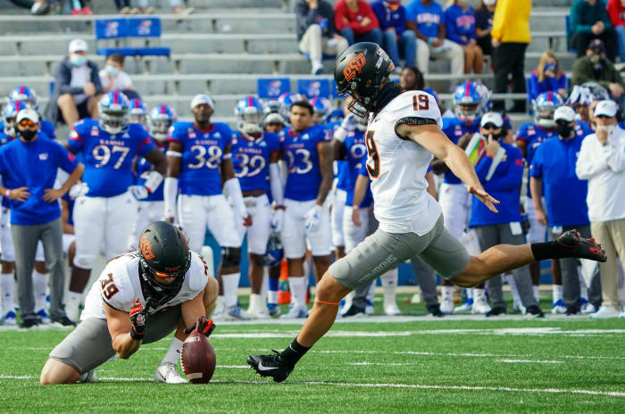 Groza Award (Top kicker): Alex Hale, Oklahoma State