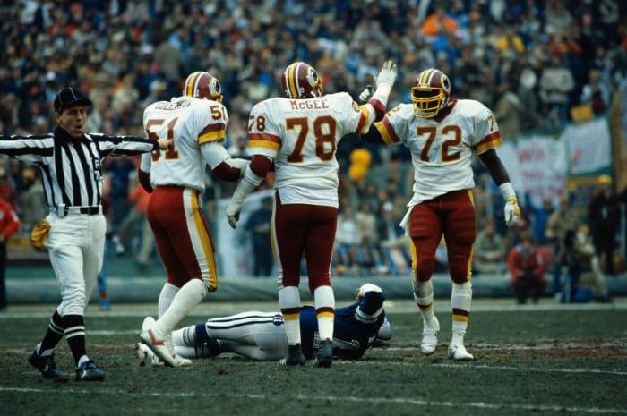 1982 season: Darryl Grant clinches win with pick-six