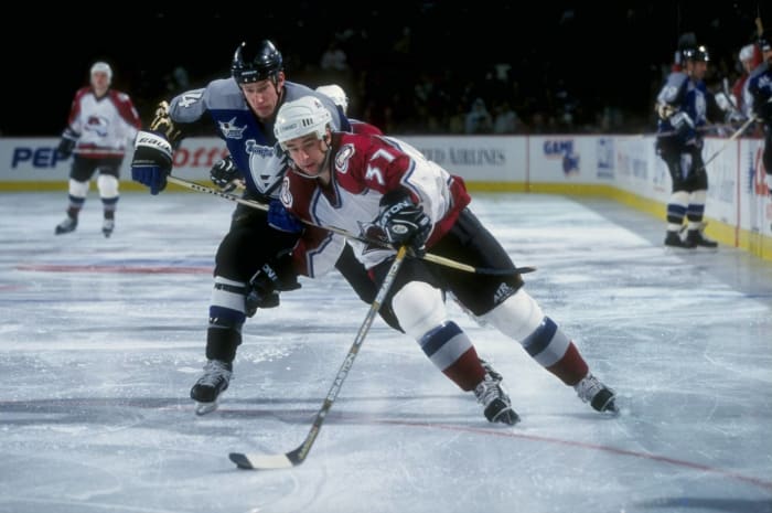 1998-99: Chris Drury