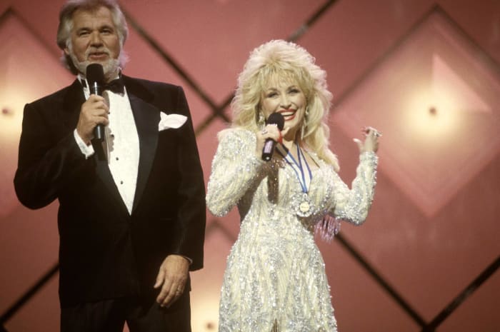 "Islands in the stream," Dolly Parton and Kenny Rogers