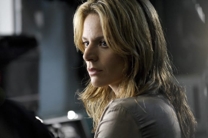 Forward: Paula Taymore ('Hockey Mom')