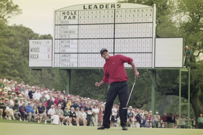 Tiger takes down the field (1997)