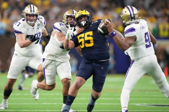 Pittsburgh Steelers: Mason Graham, DT, Michigan