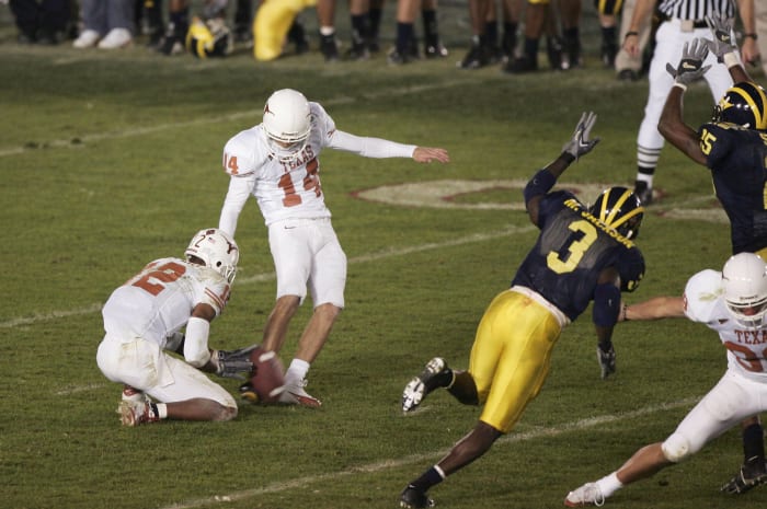 2005: Texas 38, Michigan 37