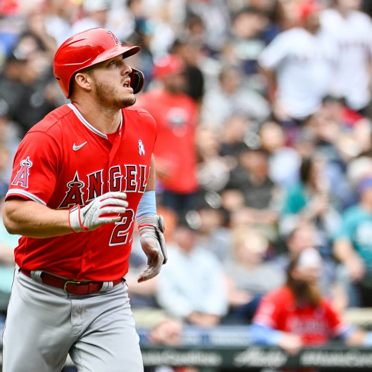 Trout is first to hit four game-winning HRs in single series
