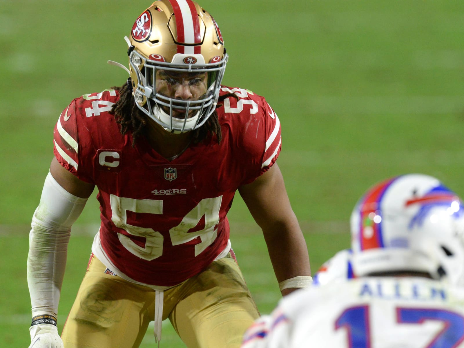 Niners sign All-Pro LB Fred Warner to record five-year extension