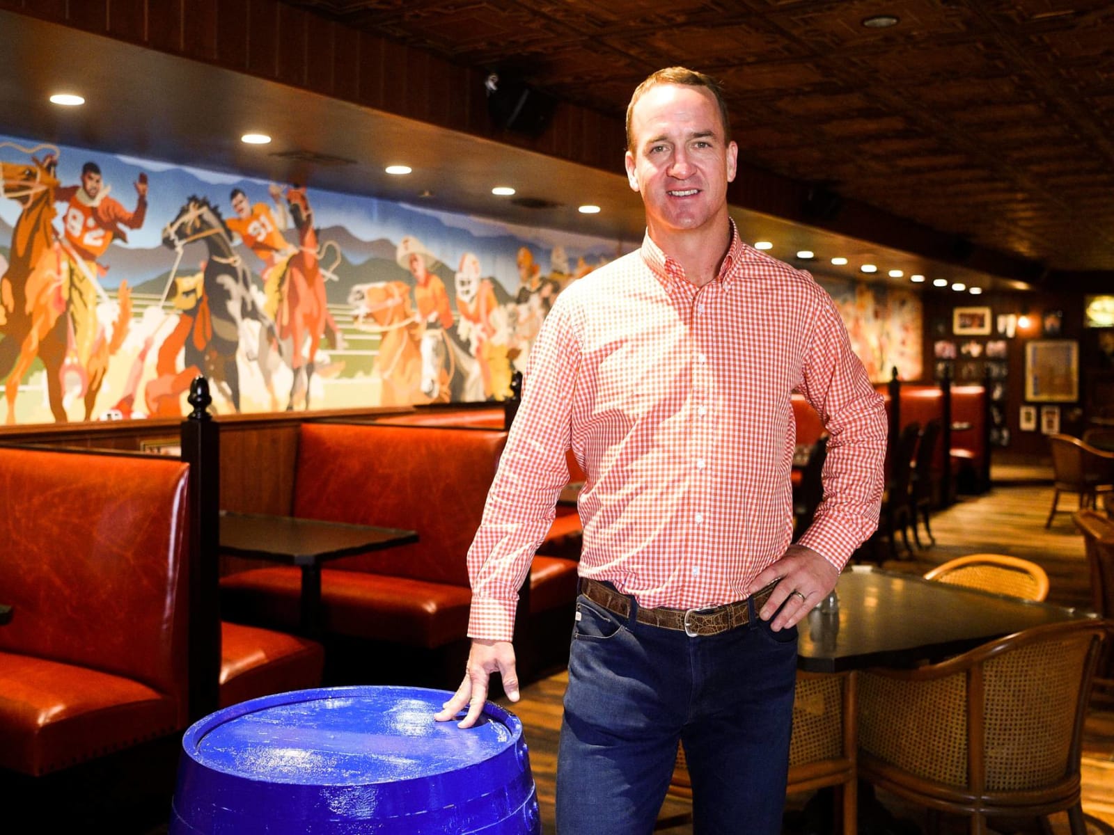 may pursue Hall of Famer Peyton Manning for TNF role