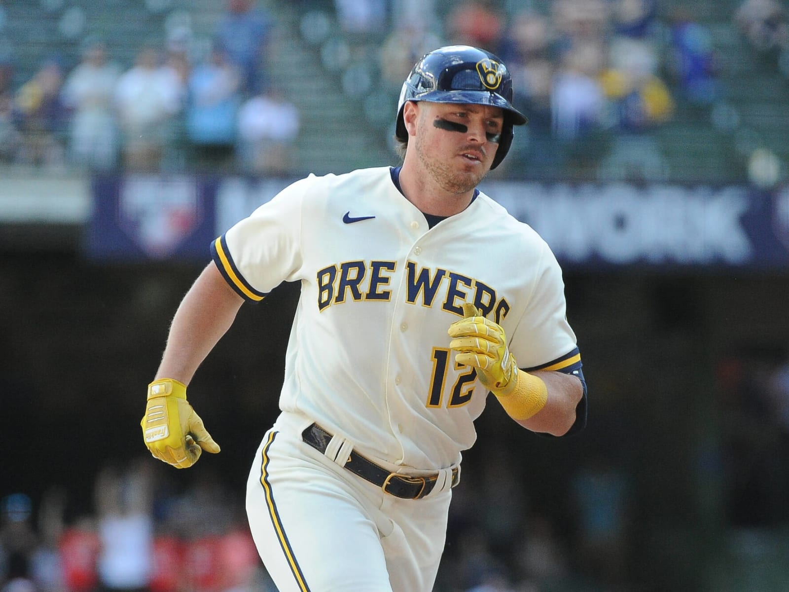 Brewers' Hunter Renfroe lands on injured list ahead of pivotal series vs.  Cardinals 