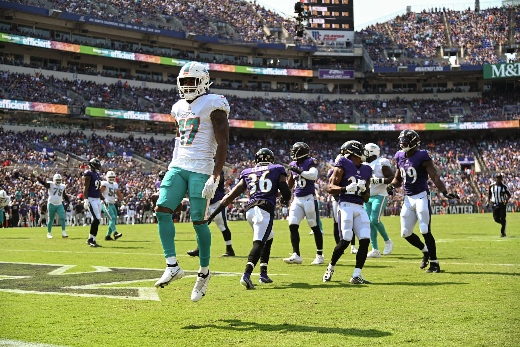 Depleted Ravens secondary spoils Lamar's day