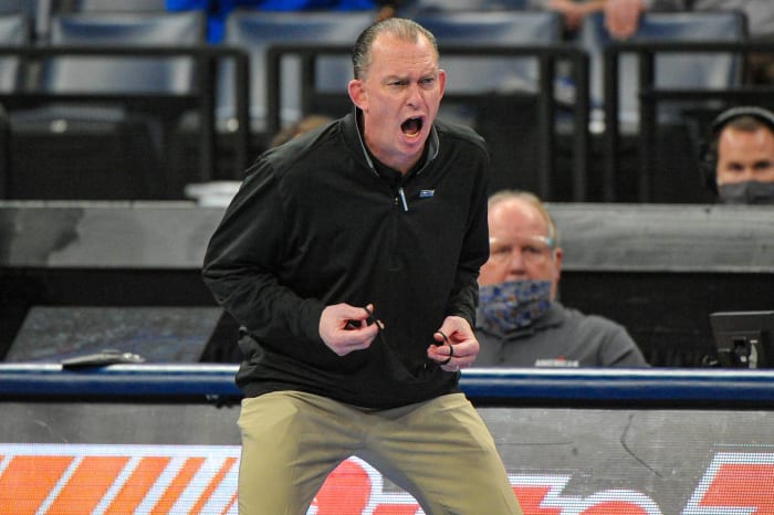 Houston: Stunning loss to East Carolina