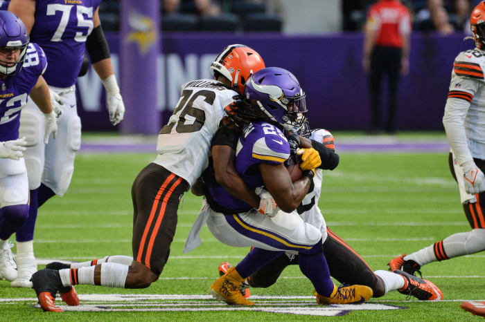 NFL Week 4 grades from across the league NFL Week 4 grades from across the league Browns' defensive reload keeps gaining steam