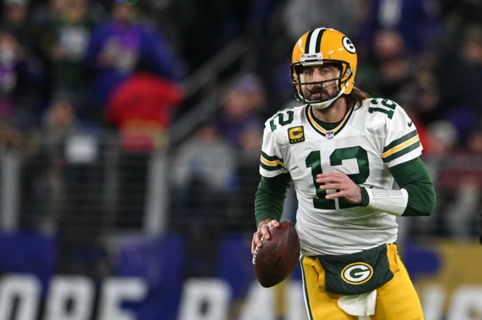 Colts trade for Aaron Rodgers