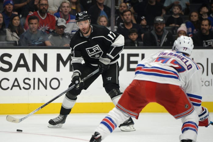 Ilya Kovalchuk leaves for the KHL