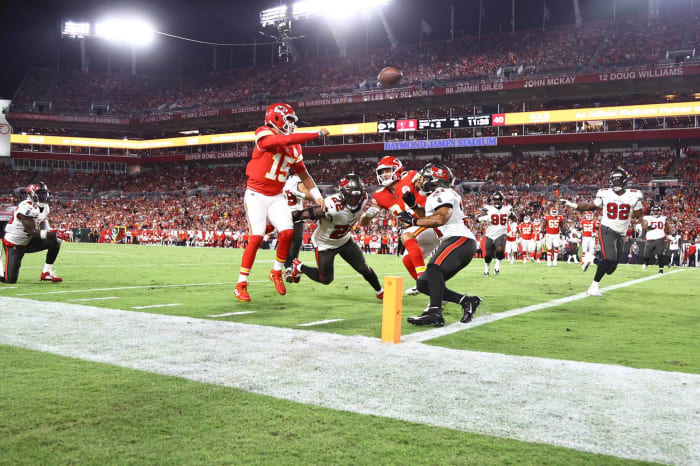 Bucs become Mahomes highlight-reel fodder