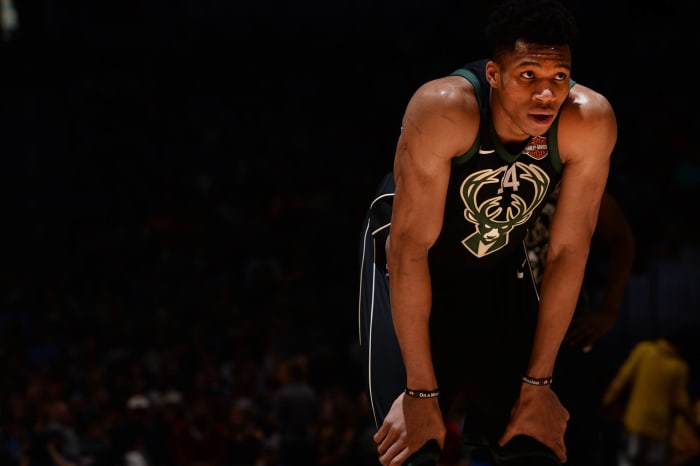 Milwaukee Bucks: Freaking out