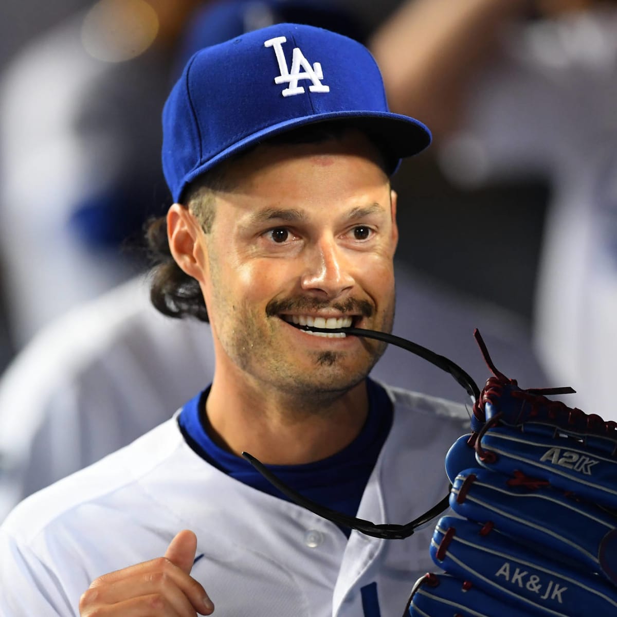 LEGENDARY. Joe Kelly rocks a Mariachi - ESPN Los Angeles