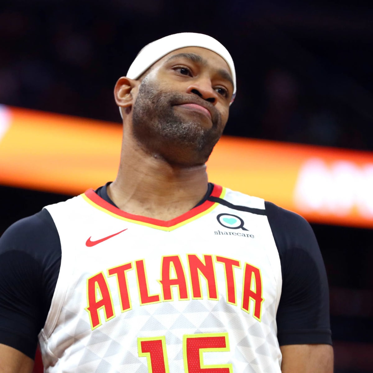 Vince Carter officially announces his retirement Yardbarker