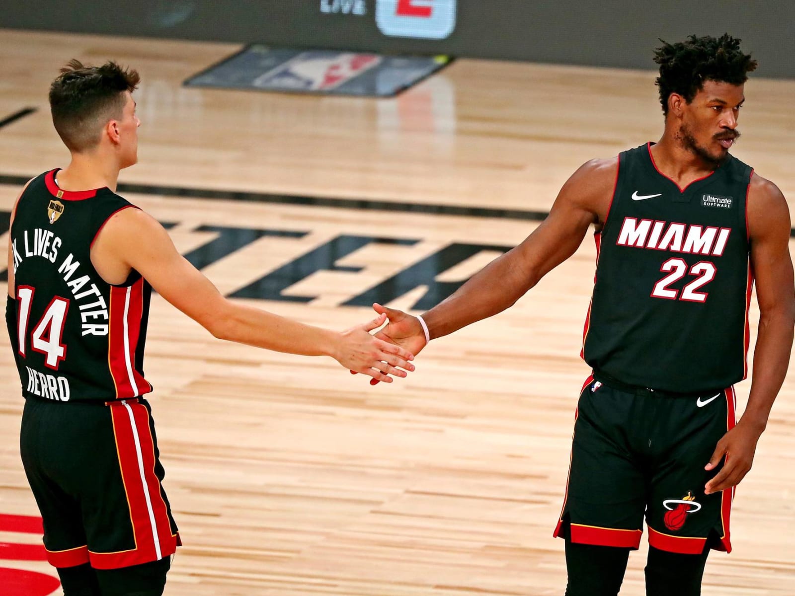 Ultimate Competitor: Miami Heat Teammate Refutes Jimmy Butler Being a  Locker Room Cancer - EssentiallySports