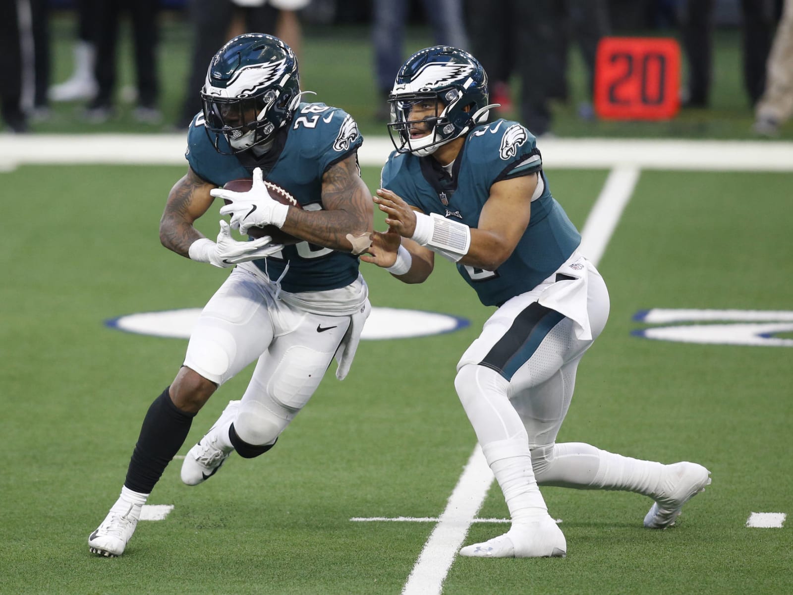 Eagles' Miles Sanders: 'Nobody liked' Jalen Hurts' benching